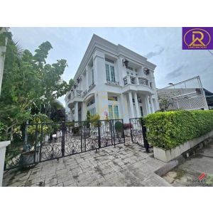 ขายบ้านสวยหรู เหมาะพักอาศัย หรือทำธุรกิจ ติดถนนพระยาสัจจา-คีรี ใกล้ตลาดไฟฟ้า  ต.