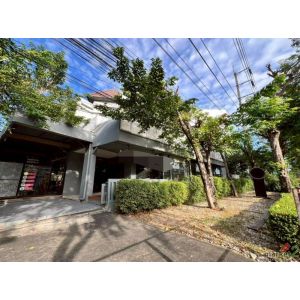 ขายโฮมออฟฟิศ คลินิค ติดถนนเลียบด่วนเอกมัย- รามอินทรา / ลาดพร้าว 73 ขนาดที่ดิน: 1
