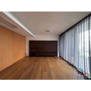 Spacious 3 Bedrooms Residence at Domus 16  2 Bathrooms Unfurnished  Prime Sukhum