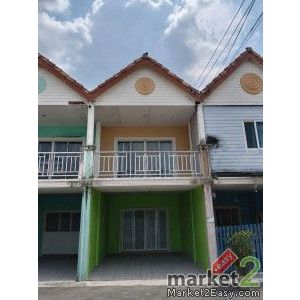 นักลงทุนสายรีโนเวท ห้ามพลาดทาวน์เฮ้าส์ 2 ชั้น เพียง 1.39 ล้านบาทขายพร้อมผู้เช่า