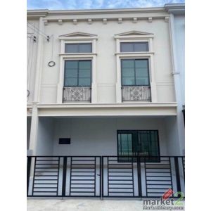 HR 10401 ให้เช่าทาวน์โฮม 2 ชั้น 4 ห้องนอน สิริเพลส พัฒนาการ เฉลิมพระเกียรติ ร.9 