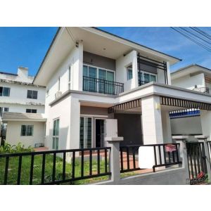 คริสตัล พลัส ศรีราชา-หนองยายบู่ ถนนกว้าง น้ำไม่ท่วม บิวท์อินครบ TP-H2504
