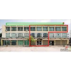 คลองหลวงเมืองใหม่ อาคาร 3คูหา ตลาดคลองถม ตลาดไท 400 ม. 4ห้องทำงาน 5น้ำ 324ตร.ม. 