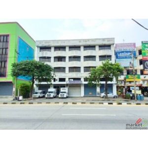 ตลาดบุญร่มเย็น 316 ตร.ม.มีชั้นลอย ติดถนนลำลูกกา 5-13 อาคารพาณิชย์ 4 ชั้น 3 นอน 3