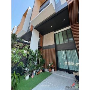 ให้เช่าทาวน์โฮม 3.5 ชั้น ชิเซน พัฒนาการ 32 Shizen Pattanakarn 32 ใกล้ทางด่วน ใกล