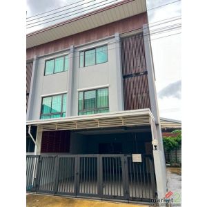P798 ให้เช่า ทาวน์โฮม 3 ชั้น โครงการ สิริเฮ้าส์ รัชดา 18 SIRIHOUSE หลังมุม ใจกลา
