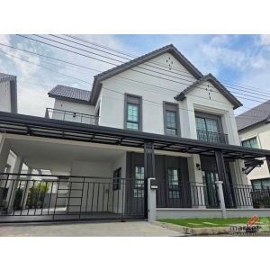 BH4425 ขายและเช่าบ้านหรู Centro บางนา บ้านเดี่ยว 2 ชั้น สไตล์ Modern Luxury ตกแต