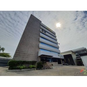 004123 ให้เช่า สำนักงาน อาคาร ฟลาย แอนด์ เซ็นส์ 39000 บาทต่อเดือน 1 ตารางวา ใกล้